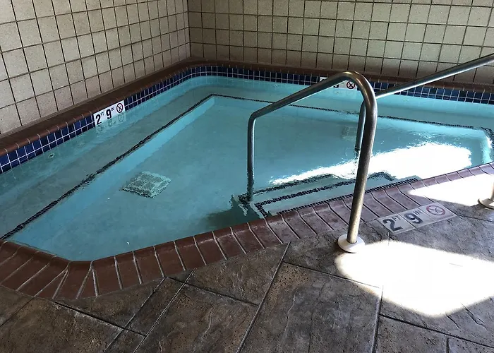 Мини-отель Americinn By Wyndham Il Princeton